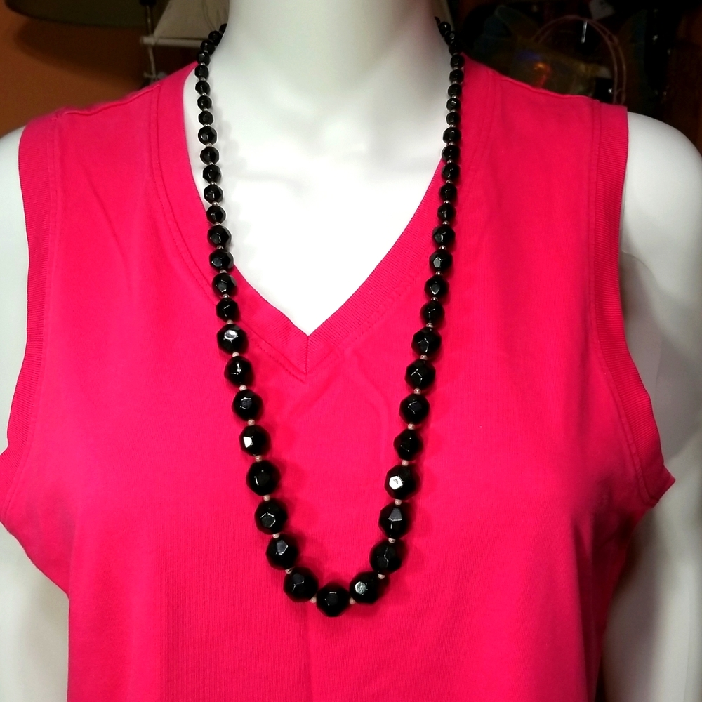 Necklace Black, Silver, White Beaded